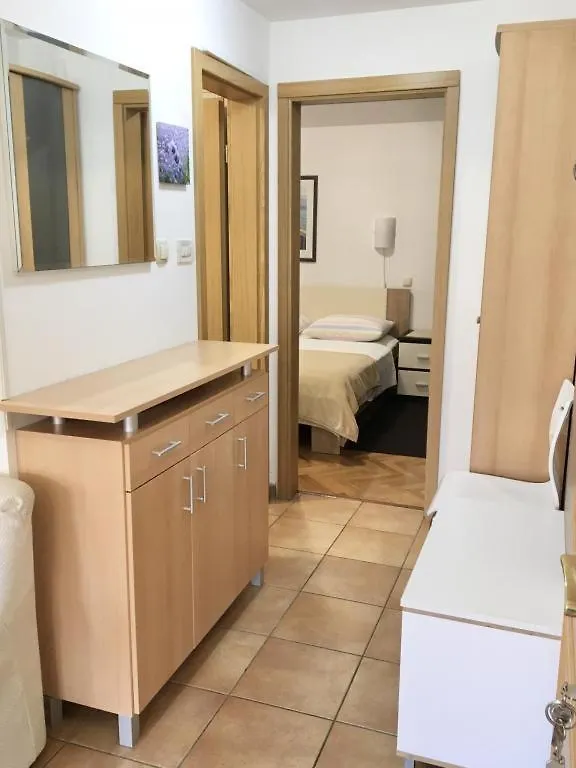 Tea Nr 3 Apartment Baska  Croatia